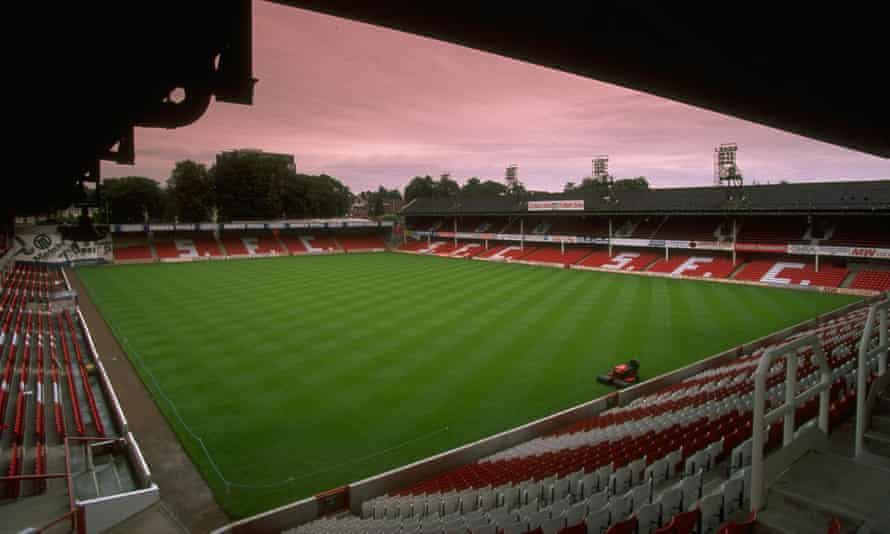 L'ancien stade de Southampton, The Dell, où le club jouait à l'époque de Higgins en tant qu'employé.