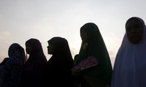 Silhouette of Filipino muslim women