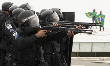 Event to debate the militarisation of public security and police violence  in Brazil
