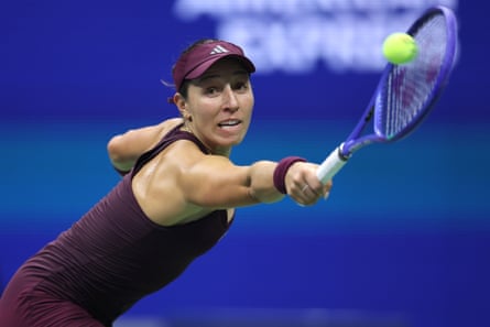Jessica Pegula returns a shot against Emma Navarro during their US Open quarter-final at Flushing Meadows on Tuesday.
