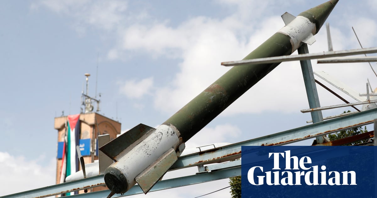 Ръководителят на сигурността на Иран похвали смелите действия на бунтовниците