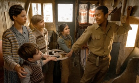 Kenneth Aikens (right) as Abe in The Railway Children Return.