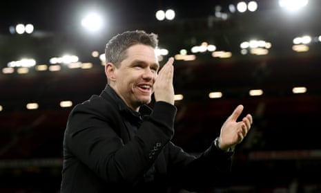 Marc Skinner clapping