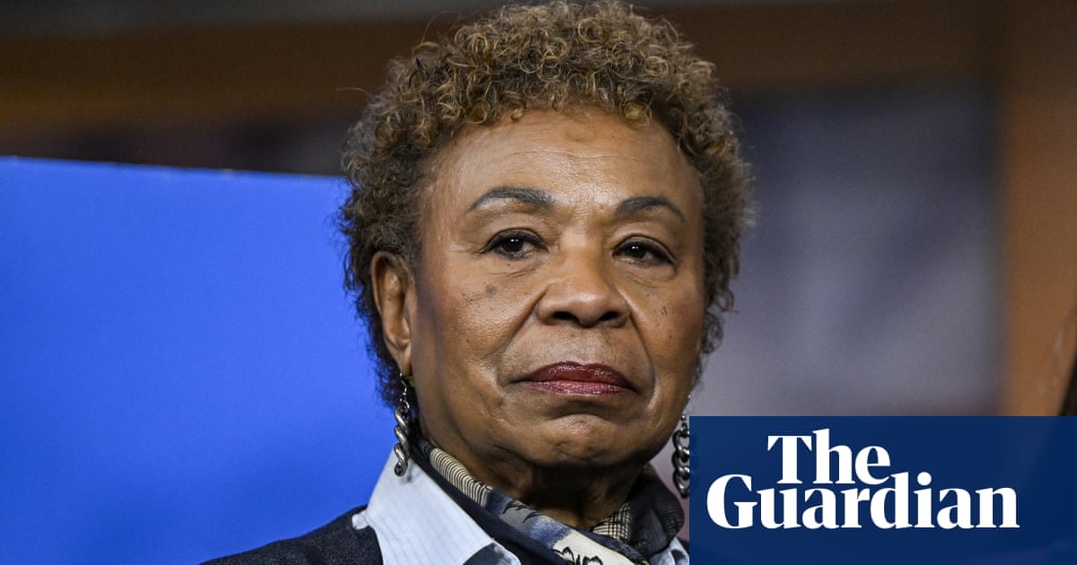 Former representative Barbara Lee files paperwork to run for Oakland mayor Former representative Barbara Lee files paperwork to run for Oakland mayor