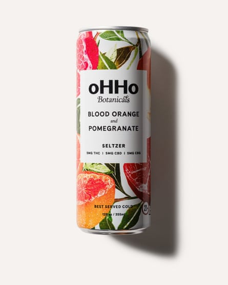 oHHo Seltzer con naranja sanguina y granada