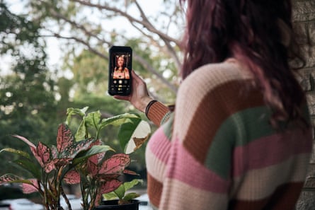 Pearl Cardis, 24, sends a friend a selfie. Her first phone didn’t have a camera.