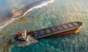 Grounded Carrier Off Mauritius Breaks Apart Risking Ecological Disaster Environment The Guardian