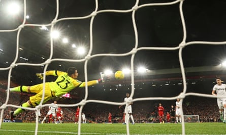 West Ham goalkeeper Alphonse Areola is unable to stop a shot by Dominik Szoboszlai which gives Liverpool the lead.