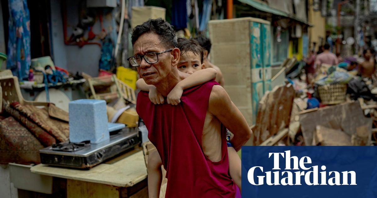 Declare climate crisis a global public health emergency, experts tell WHO