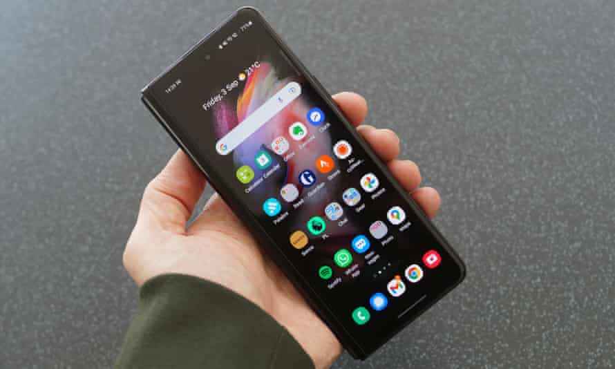 Samsung Galaxy Z Fold 3 review