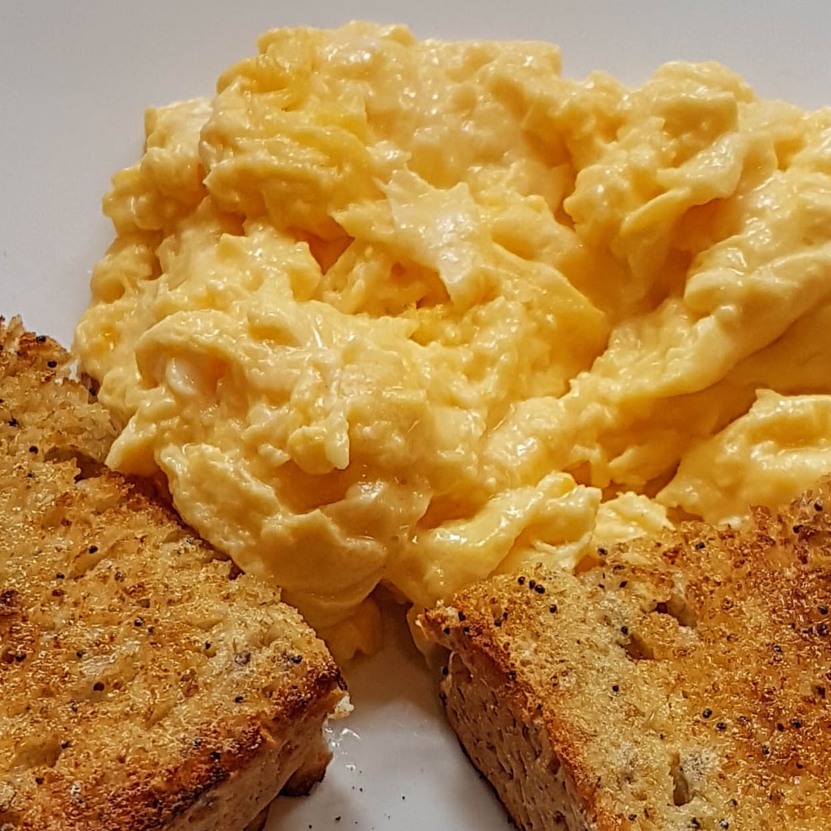 How To Eat Scrambled Eggs On Toast Eggs The Guardian How To Eat Scrambled Eggs On Toast Eggs The Guardian