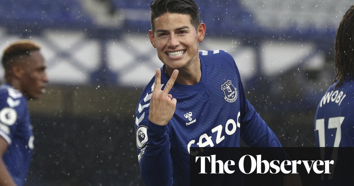 James Rodríguez hits double against Brighton as Everton return to top
