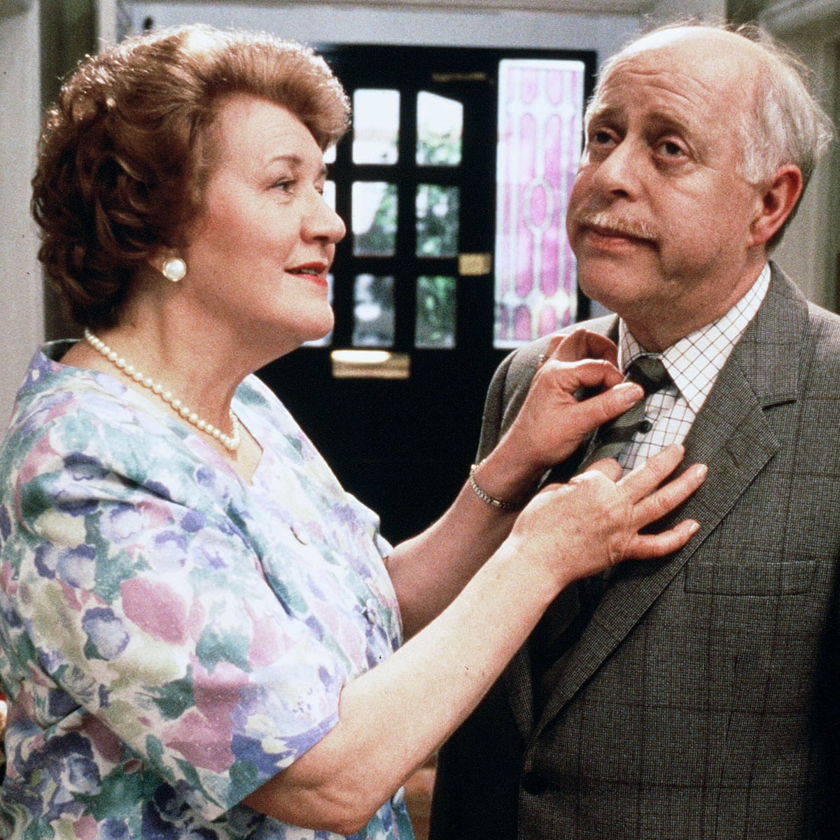 Clive Swift Actor In Keeping Up Appearances Dies Aged 82 Television The Guardian