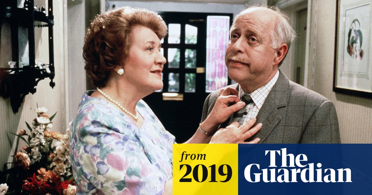 Clive Swift, actor in Keeping Up Appearances, dies aged 82 Clive Swift, actor in Keeping Up Appearances, dies aged 82