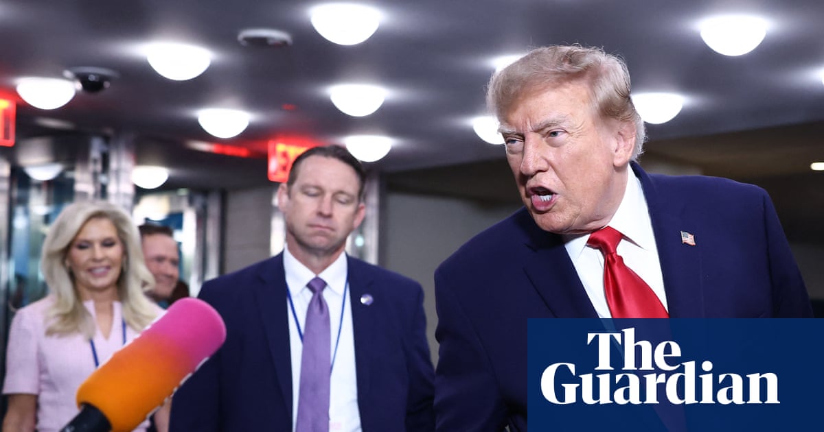 Report: You shouldn't be here,' Donald Trump tells CNN at UN general assembly – video