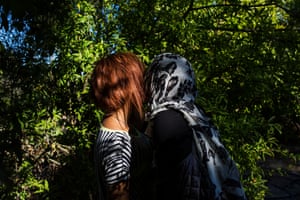 Fatima, 13, from Iraq, with her mother, Shamsa