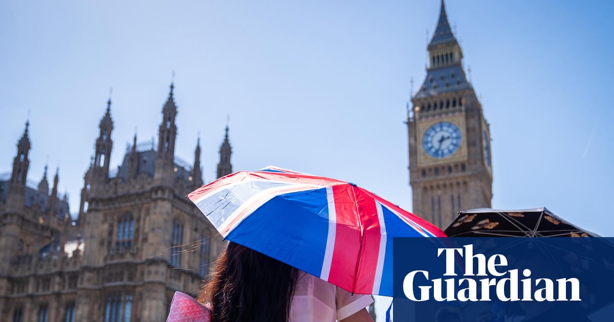 Tell us: how are you coping during the UK heatwave?