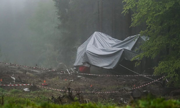 cable car accident italy, cable car, Stresa-Mottarone ,Ferrovie Mottarone, Eitan Biran,harbouchanews