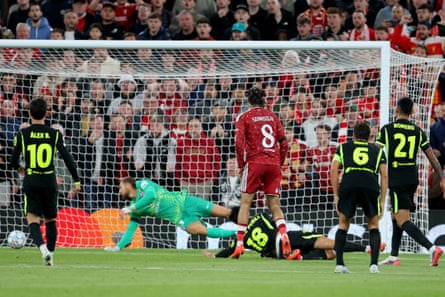 Dominik Szoboszlai scores Liverpool’s equaliser