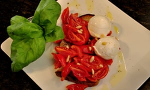 A snack at Salotto42, Rome