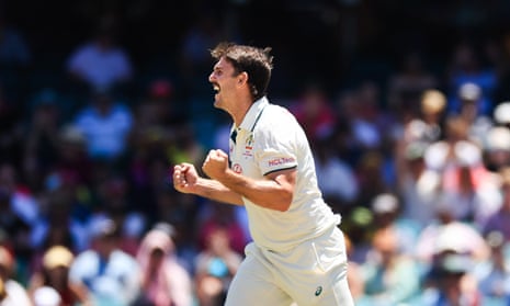 Australia’s Mitch Marsh celebrates the key wicket of Pakistan captain Shan Masood