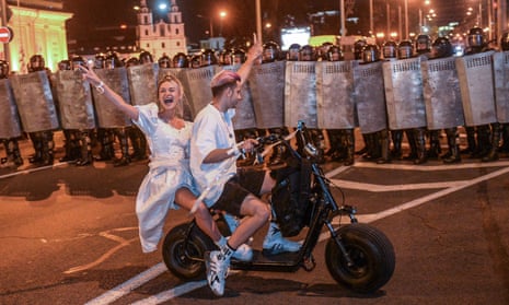 Protesters on bike in Minsk