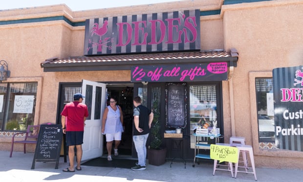 A couple of patrons leave DeDe’s.