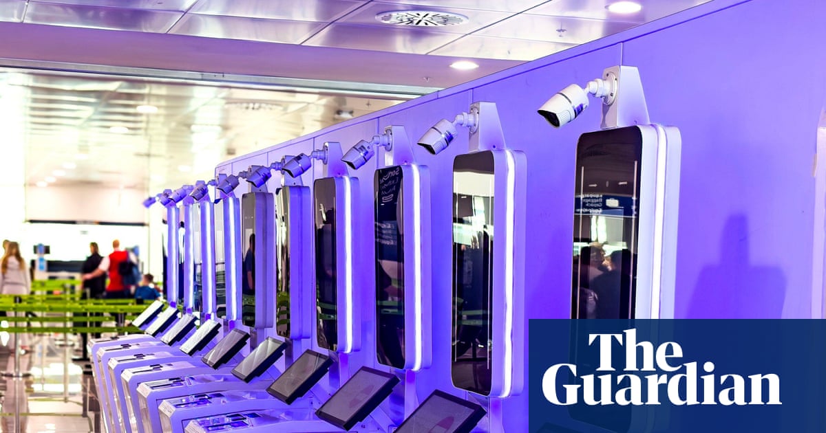 Britons Travelling to Europe Told Not to Apply for Delayed Etias Visa Waiver
