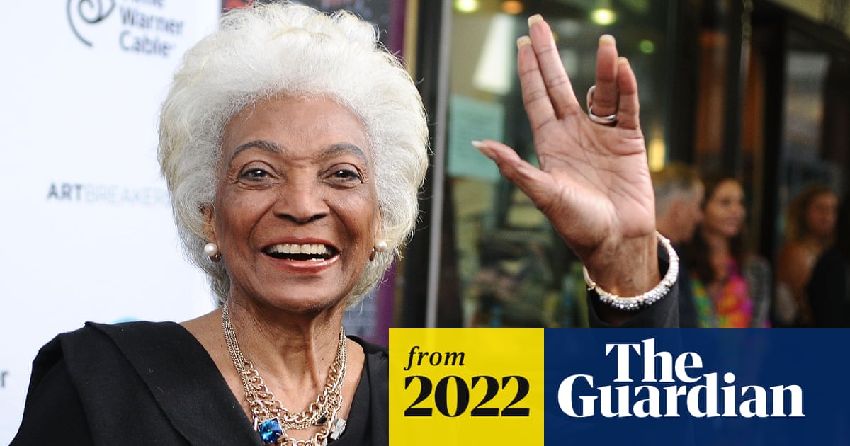 Nichelle Nichols, who played Lt Uhura in original Star Trek, dies aged 89
