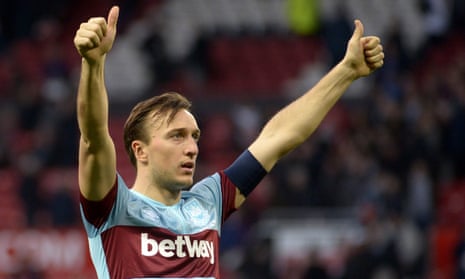 West Ham reward Mark Noble with new £50,000-a-week, five-and-a-half year  contract at Upton Park - Mirror Online