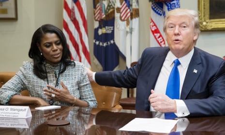 Former WH advisor claims Trump repeatedly used racial slur<br>epa06940921 (FILE) - US President Donald J. Trump (R) speaks beside then Director of Communications for the Office of Public Liaison Omarosa Manigault-Newman (L) during a meeting on African American History Month in the Roosevelt Room of the White House in Washington, DC, USA, 01 February 2017 (reissued 10 August 2018). Former White House aide Omarosa Manigault-Newman in a new book claims that Trump had repeatedly used a racial slur during making of one of his TV shows. EPA/MICHAEL REYNOLDS / POOL