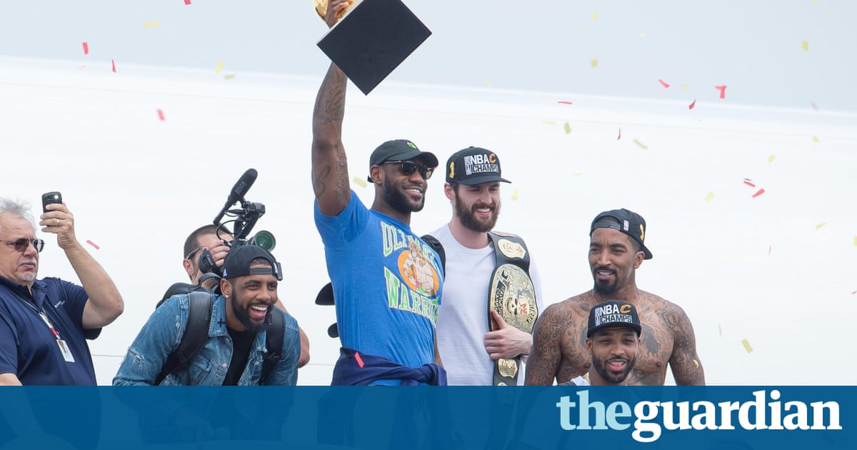 LeBron James staying with the Cavaliers: 'I love it here in Cleveland