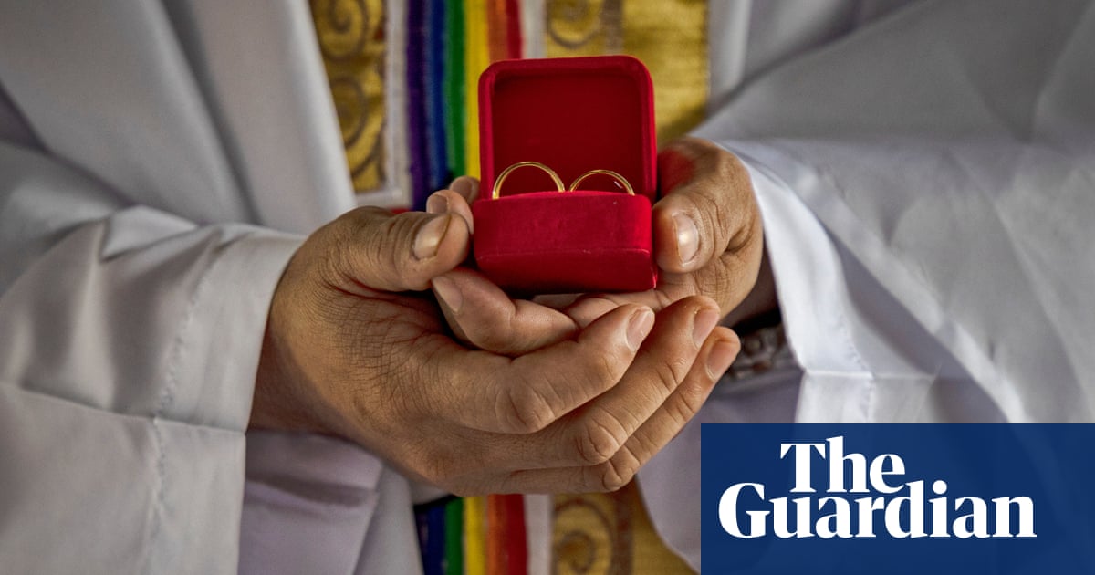 Curbs on transgender rights were proposed for Australia's 2004 Marriage Act, cabinet papers show
