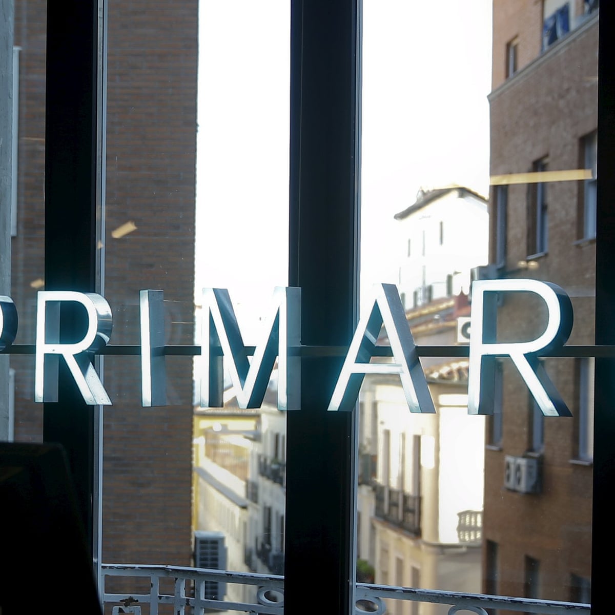 Primark Owner Says Prices Will Not Rise To Pay For National Living Wage Primark The Guardian