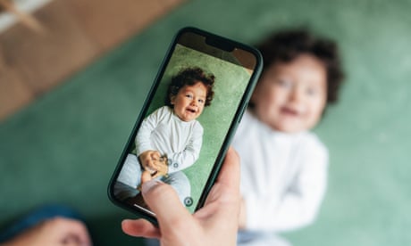 Should it be illegal to post embarrassing pictures of your kids? I wish I’d done less ‘sharenting’ | Emma Beddington