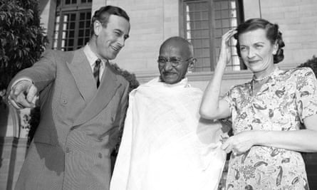 Lord and Lady Mountbatten and Mahatma Gandhi