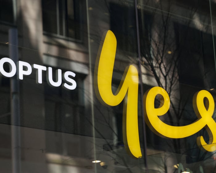 Optus boss ‘has a lot of work to do’, Anika Wells says after meeting telco and Singtel in wake of triple-zero outages