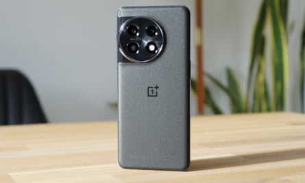 OnePlus 11 review: A good $699 Android alternative