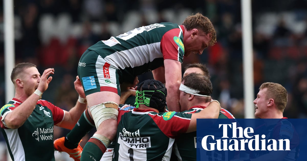 Billy Searle's last-ditch penalty seals poignant Leicester win against Bath