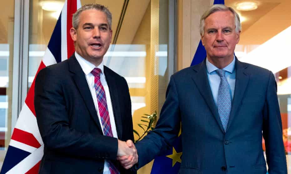 Britain’s Brexit secretary, left, with the EU’s chief Brexit negotiator Michel Barnier.