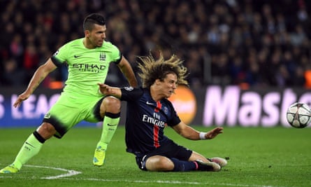 David Luiz left PSG weeks after Unai Emery arrived, but the Spaniard insisted he wanted the defender to stay.