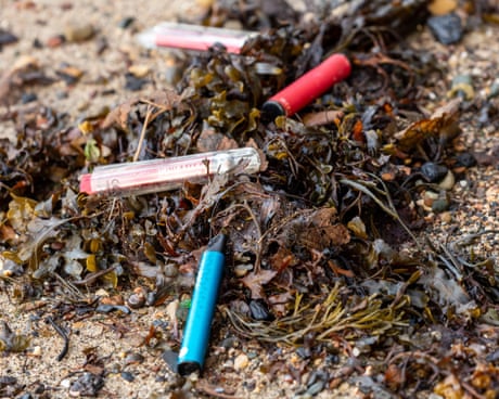 Vape sellers to pay disposal costs under plans to end UK's 'throwaway culture' | Recycling | The Guardian Vape sellers to pay disposal costs under plans to end UK's 'throwaway culture' | Recycling | The Guardian
