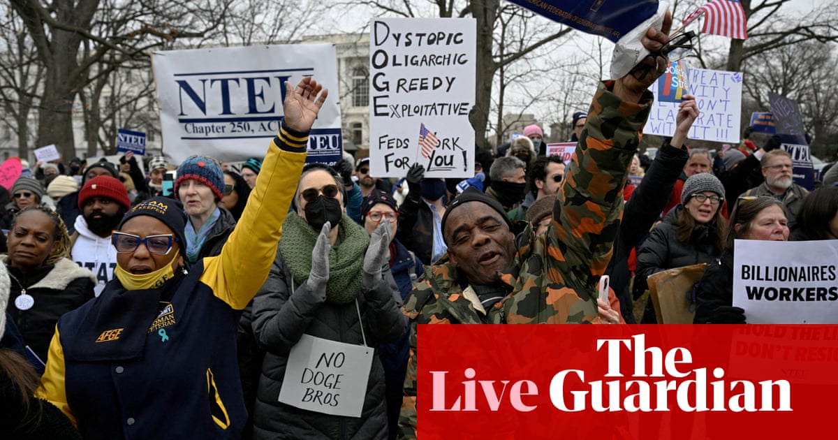 Federal workers brace for more firings after judge lifts block on Trump administration job cuts – US politics live | Trump administration Federal workers brace for more firings after judge lifts block on Trump administration job cuts – US politics live | Trump administration