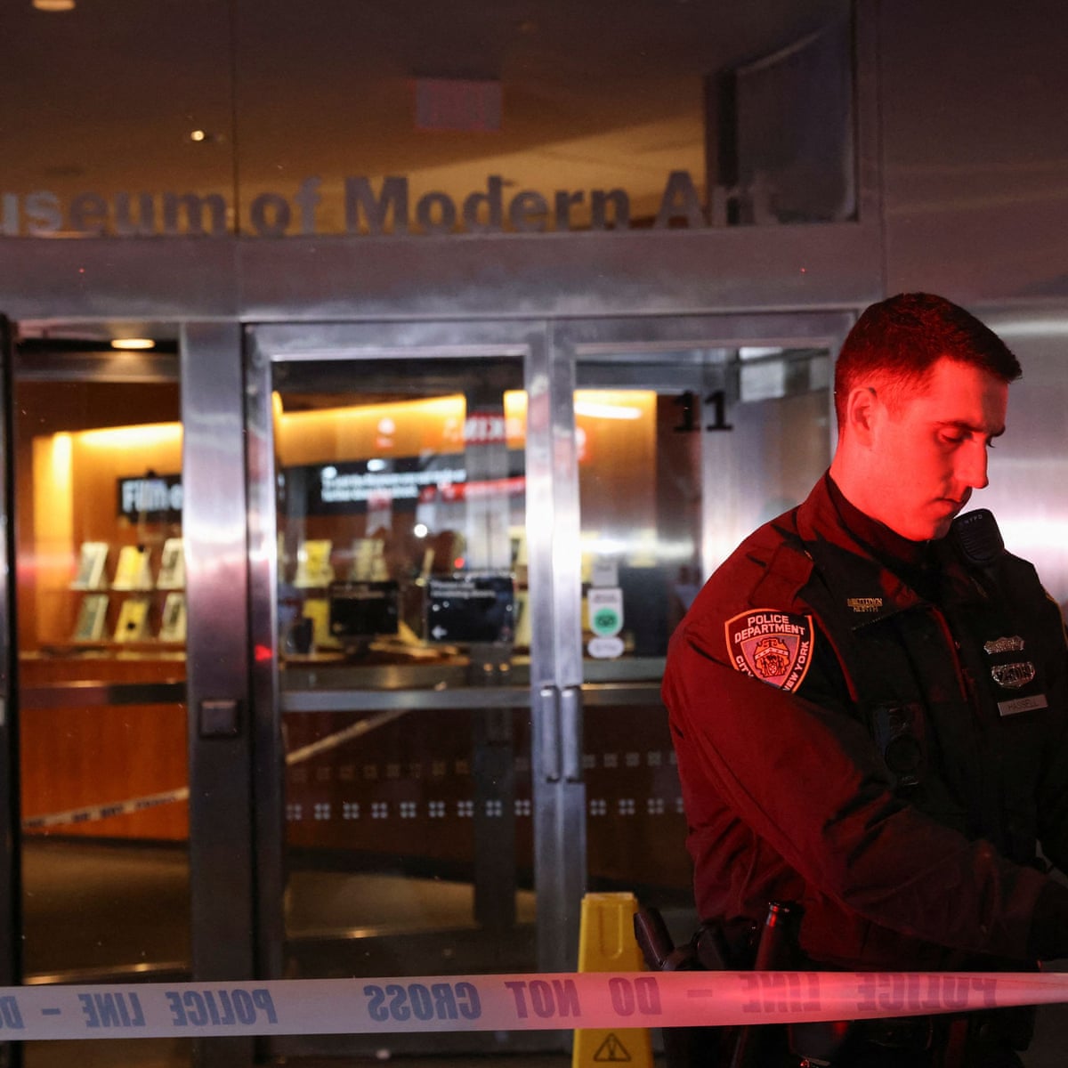 2 stabbed at moma