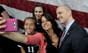 Evan McMullin campaigns in Draper, Utah in October 2016.