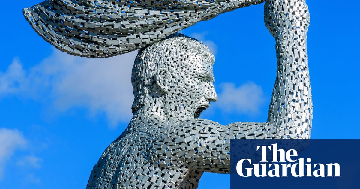 I cut off his head six times': the sculptors behind football statues