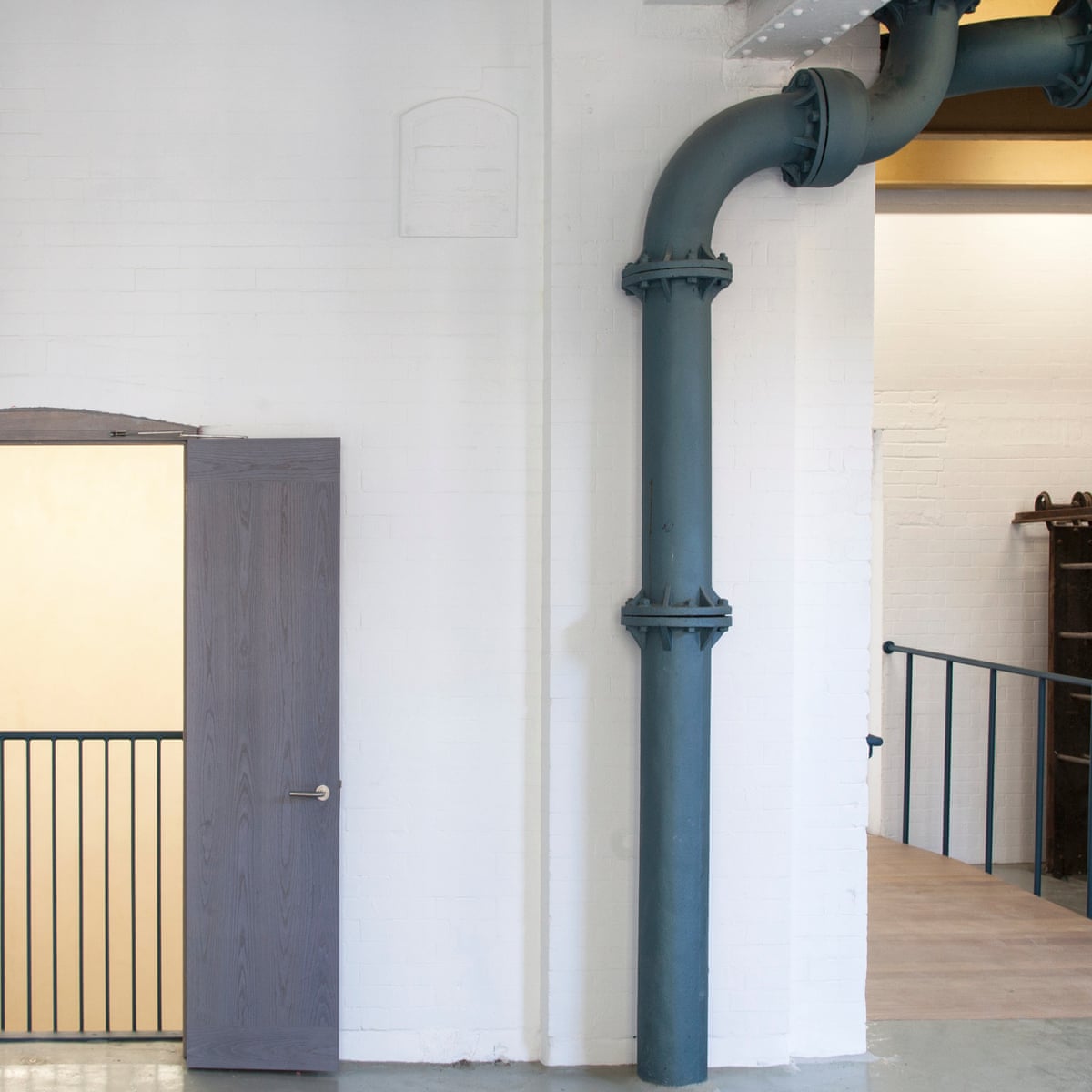 Goldsmiths Centre For Contemporary Art Review A Glowing Diy