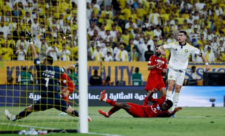 Cristiano Ronaldo fires home Al_Nassr’s fourth goal against Damac