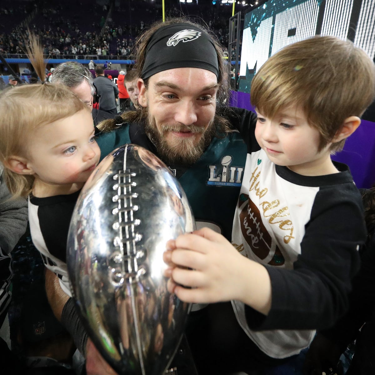 Super Bowl champion Bryan Braman dies at age of 38 after cancer diagnosis | NFL | The Guardian
