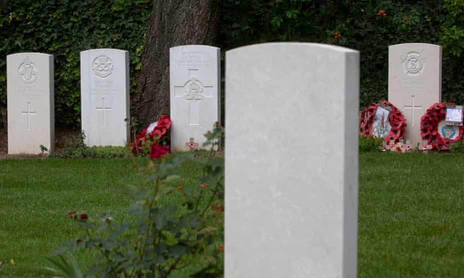 Parr and Ellison were the first and the last Commonwealth soldiers to die in battle during the first world war.